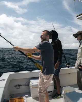 Offshore fishing in Guanacaste